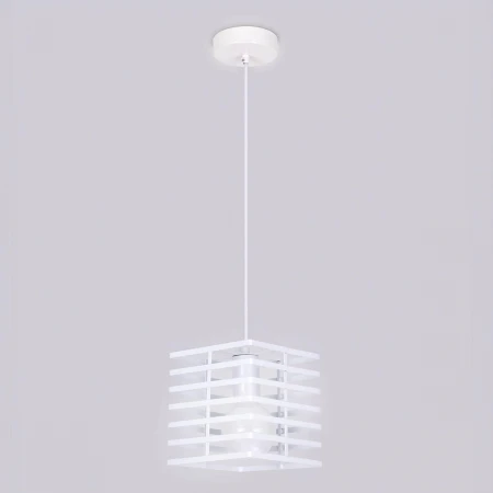 Подвесной светильник Ambrella light Traditional TR8410