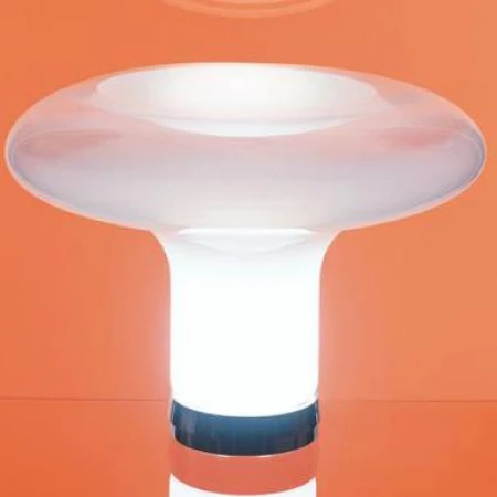 Настольная лампа Artemide 0054010A (Angelo Mangiarotti) LESBO